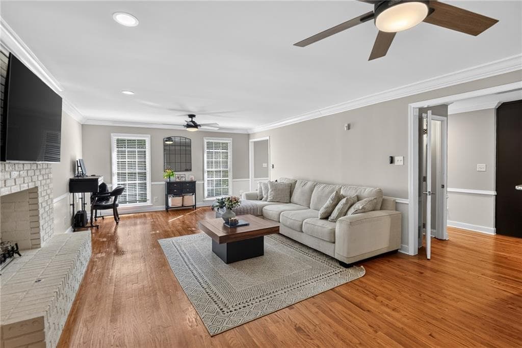 3 bedroom, 3 bathroom, 2,303 sq ft single family residence for rent at 317 Craig Drive, Lawrenceville, GA 30046 for $2,600 a month — photo 10