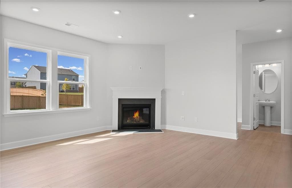 4 bedroom, 3 bathroom, 2,622 sq ft single family residence for sale at 252 Delilah Street, Mcdonough, GA 30252 — photo 7