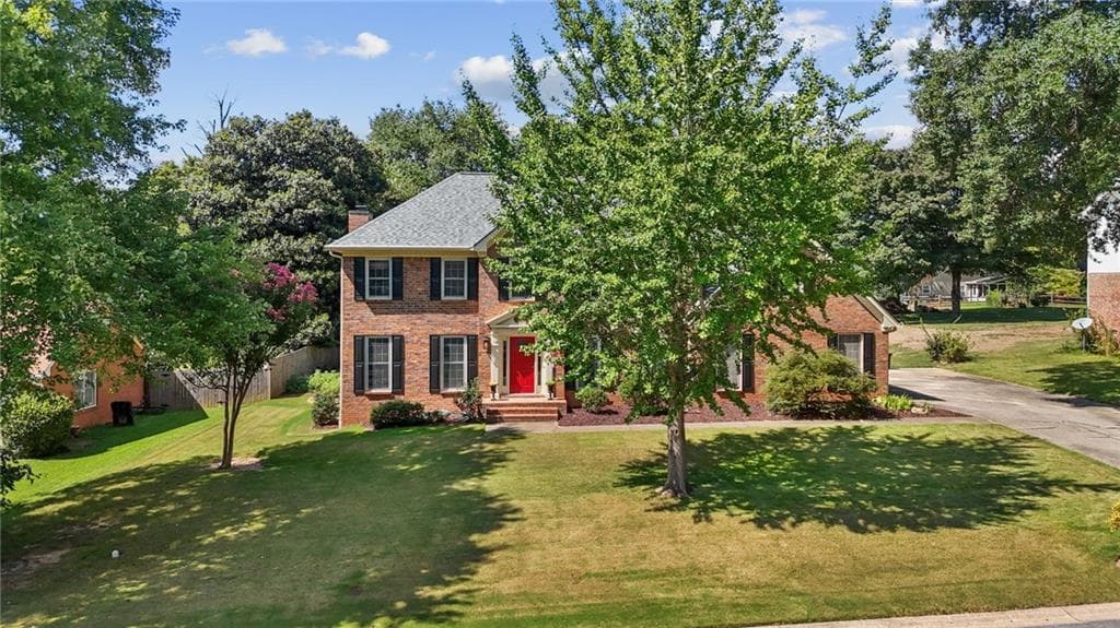 4 bedroom, 3 bathroom, 2,818 sq ft single family residence for sale at 5063 Bridgeport Lane, Peachtree Corners, GA 30092 — photo 2