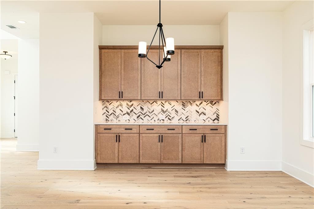 3 bedroom, 3 bathroom, 2,880 sq ft single family residence for sale at 1095 Winding Branch Drive, Canton, GA 30114 — photo 7