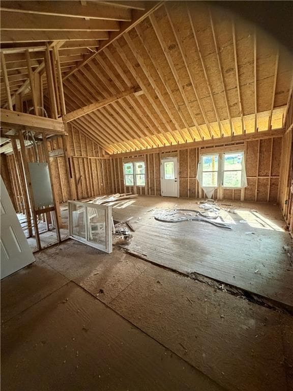 3 bedroom, 2 bathroom, 1,132 sq ft single family residence under contract at 879 Edwin Place, Atlanta, GA 30318 — photo 3