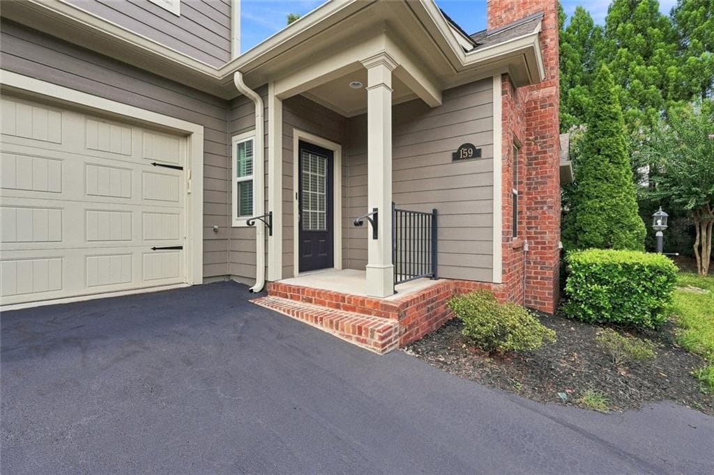 4 bedroom, 3 bathroom, 3,161 sq ft condominium for sale at 159 Kendrick Farm Lane 15, Marietta, GA 30066 — photo 3