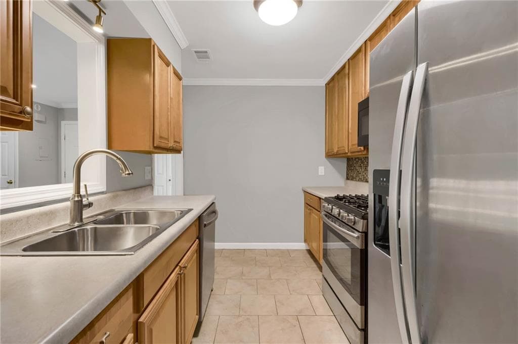 2 bedroom, 3 bathroom, 1,424 sq ft condominium for rent at 501 Bridge Lane, Smyrna, GA 30082 for $1,700 a month — photo 8
