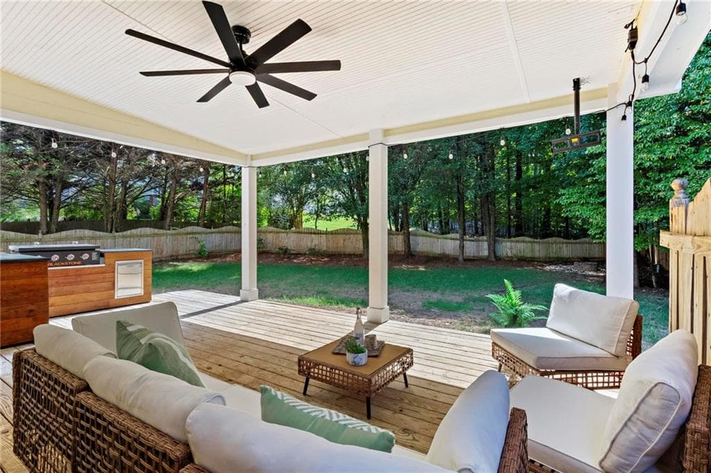 4 bedroom, 3 bathroom, 2,413 sq ft single family residence under contract at 2873 Donamire Lane, Kennesaw, GA 30144 — photo 5