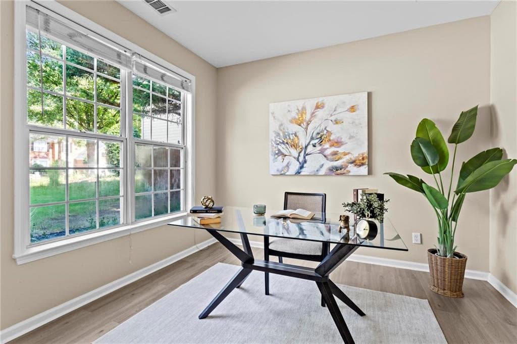 4 bedroom, 3 bathroom, 2,413 sq ft single family residence under contract at 2873 Donamire Lane, Kennesaw, GA 30144 — photo 8