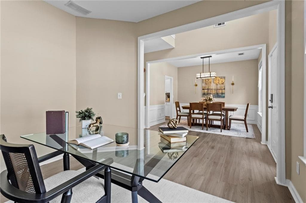 4 bedroom, 3 bathroom, 2,413 sq ft single family residence under contract at 2873 Donamire Lane, Kennesaw, GA 30144 — photo 9