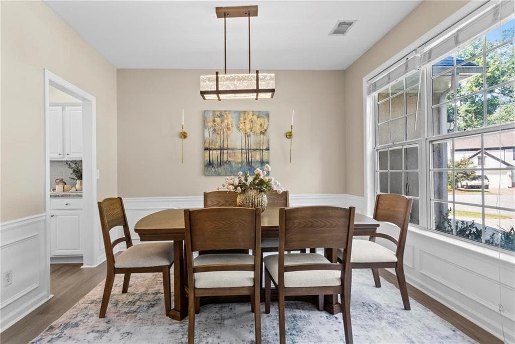 4 bedroom, 3 bathroom, 2,413 sq ft single family residence under contract at 2873 Donamire Lane, Kennesaw, GA 30144 — photo 10