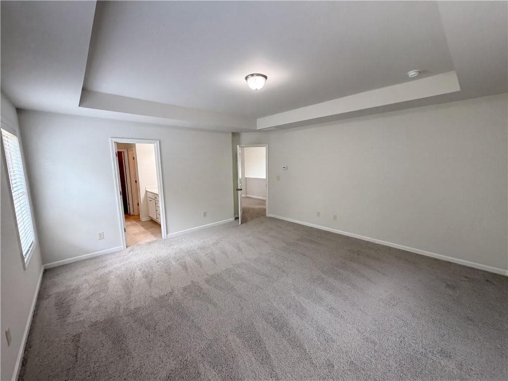 4 bedroom, 3 bathroom, 2,159 sq ft single family residence for sale at 821 Walnut Woods Drive, Braselton, GA 30517 — photo 4