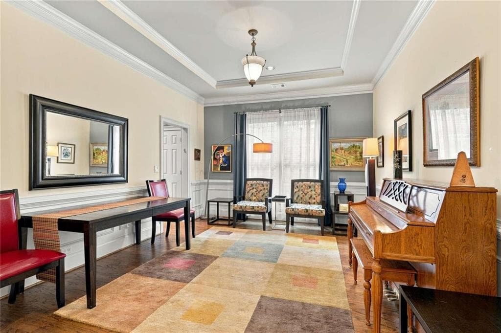 4 bedroom, 4 bathroom, 3,024 sq ft single family residence for sale at 510 Wembley Circle, Sandy Springs, GA 30328 — photo 6