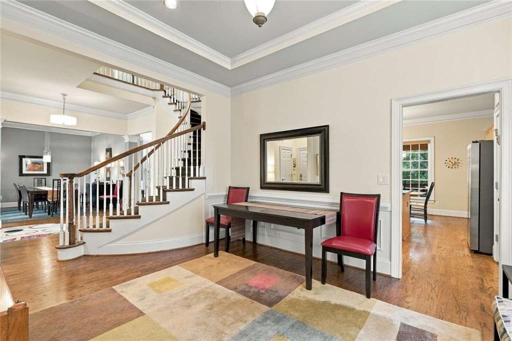 4 bedroom, 4 bathroom, 3,024 sq ft single family residence for sale at 510 Wembley Circle, Sandy Springs, GA 30328 — photo 7