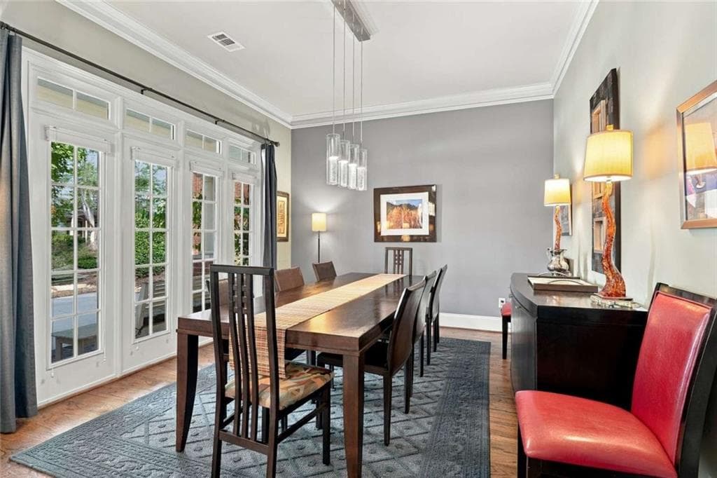 4 bedroom, 4 bathroom, 3,024 sq ft single family residence for sale at 510 Wembley Circle, Sandy Springs, GA 30328 — photo 8