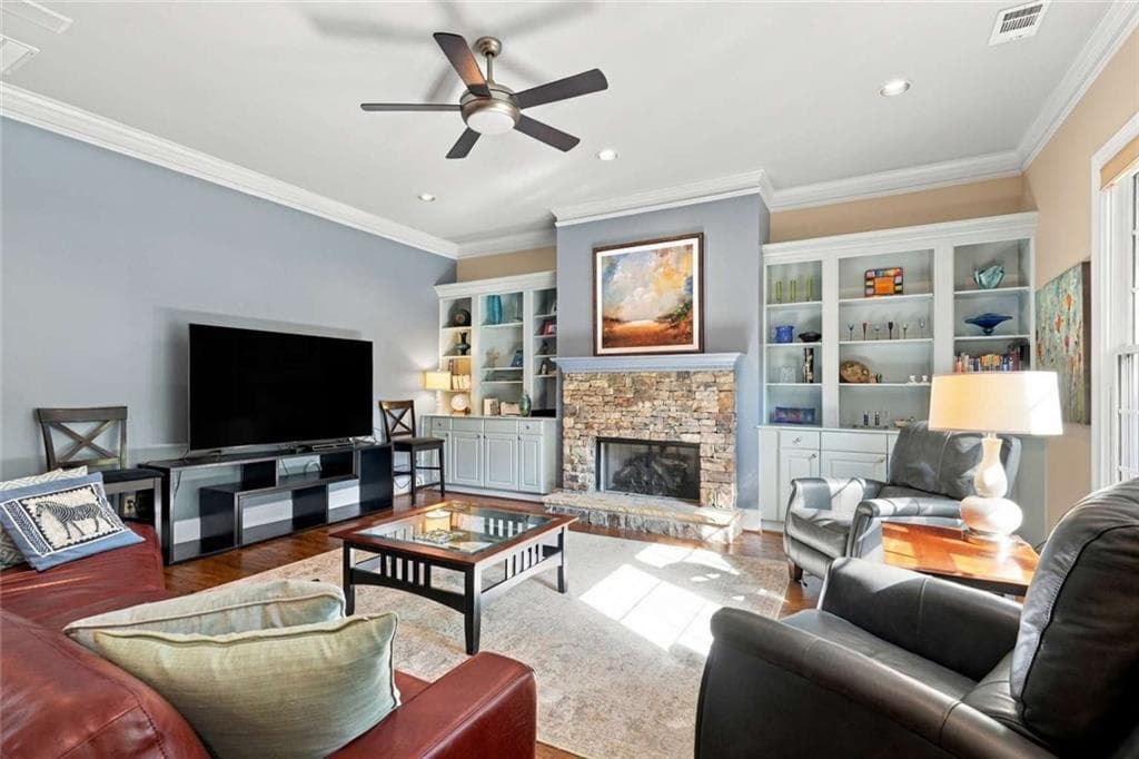 4 bedroom, 4 bathroom, 3,024 sq ft single family residence for sale at 510 Wembley Circle, Sandy Springs, GA 30328 — photo 10