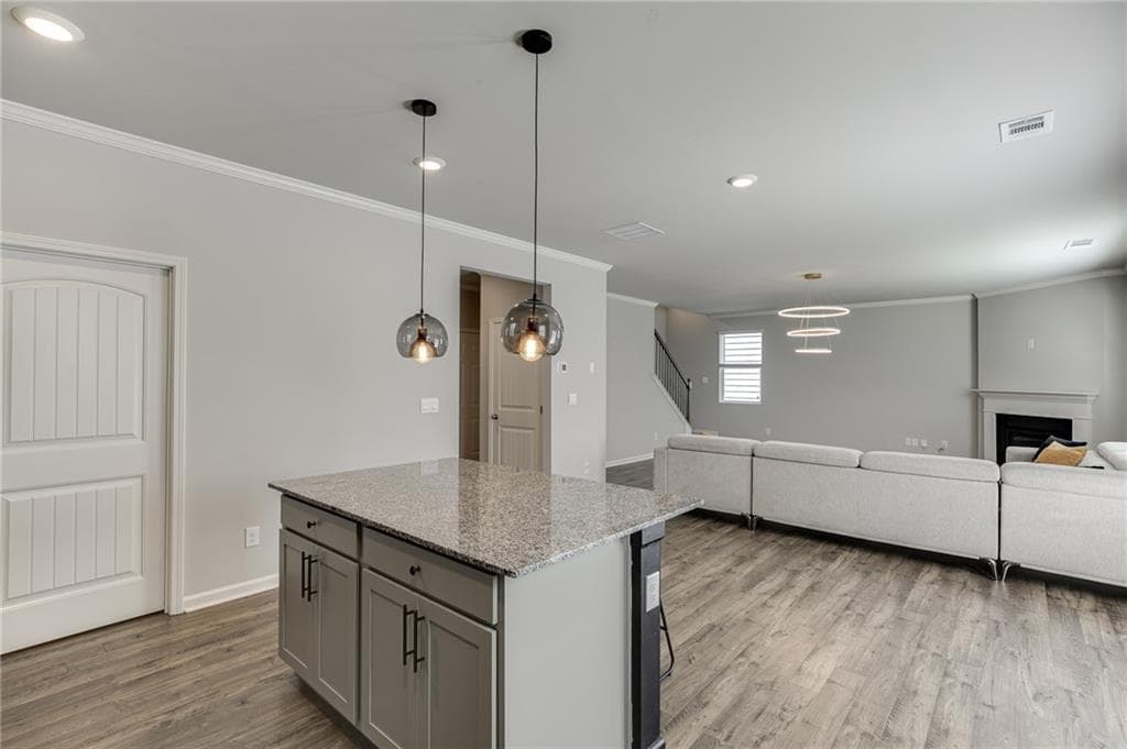 5 bedroom, 3 bathroom, 2,788 sq ft single family residence for sale at 6078 Trumpet Flower Avenue, Flowery Branch, GA 30542 — photo 9
