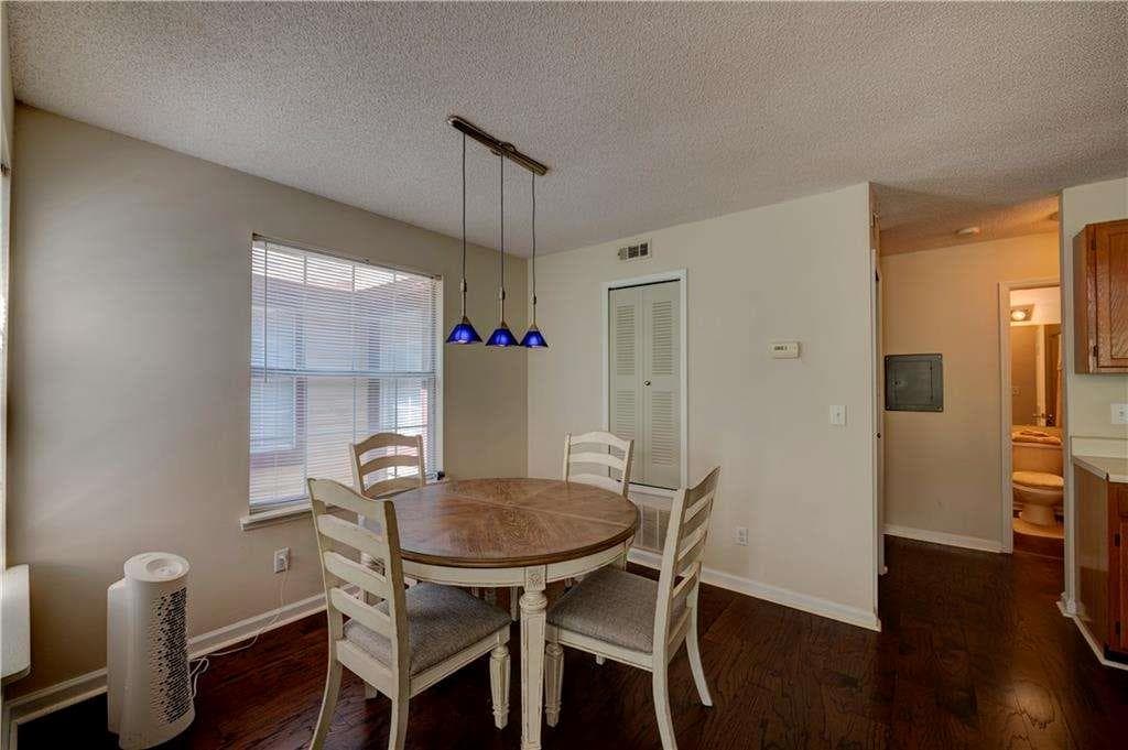 2 bedroom, 2 bathroom, 880 sq ft condominium for sale at 1315 Red Deer Way # 255, Johns Creek, GA 30022 — photo 7