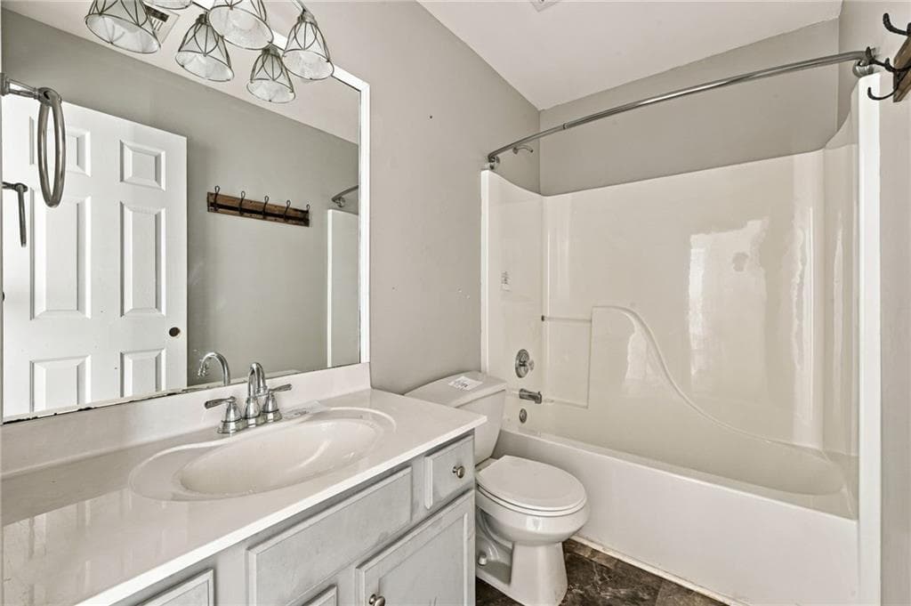 5 bedroom, 3 bathroom, 1,248 sq ft single family residence under contract at 207 Providence Drive, Dallas, GA 30157 — photo 7
