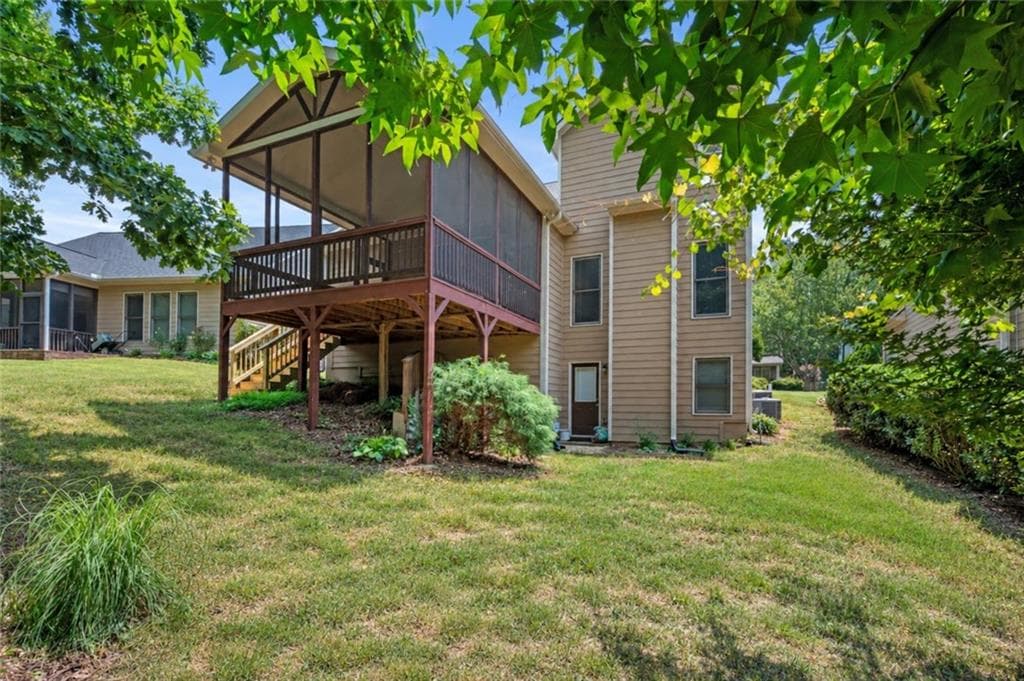 4 bedroom, 3 bathroom, 2,323 sq ft single family residence for sale at 195 Treadstone Lane, Dallas, GA 30132 — photo 3