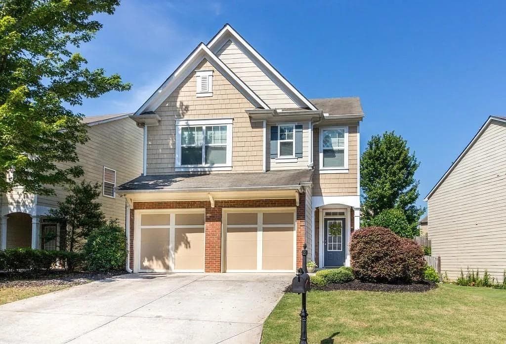 4 bedroom, 3 bathroom, 1,806 sq ft single family residence for rent at 5640 Sterling Court, Cumming, GA 30040 for $2,200 a month