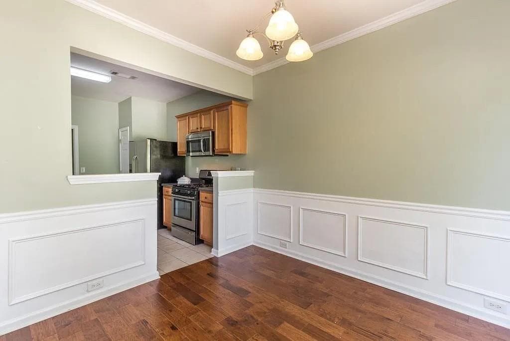 4 bedroom, 3 bathroom, 1,806 sq ft single family residence for rent at 5640 Sterling Court, Cumming, GA 30040 for $2,200 a month — photo 4