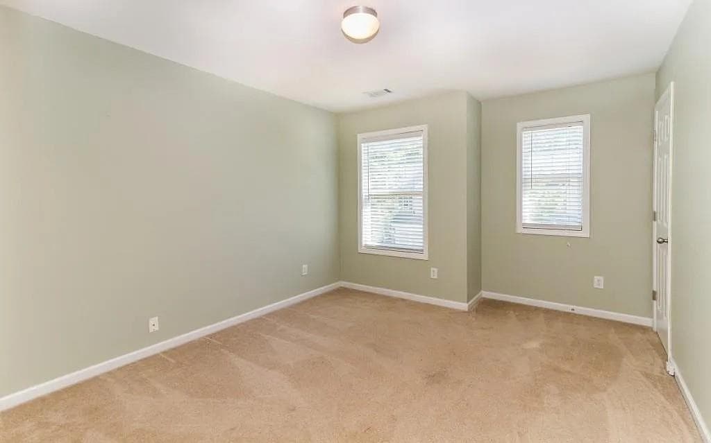 4 bedroom, 3 bathroom, 1,806 sq ft single family residence for rent at 5640 Sterling Court, Cumming, GA 30040 for $2,200 a month — photo 10