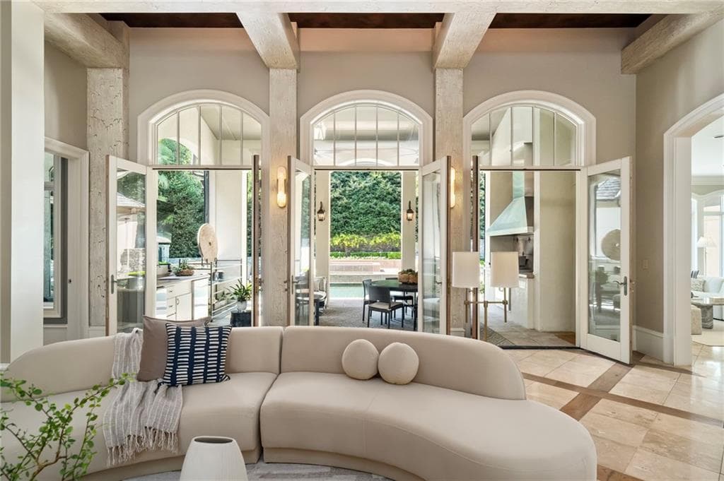 6 bedroom, 7 bathroom, 9,625 sq ft single family residence for sale at 5530 Claire Rose Lane, Sandy Springs, GA 30327 — photo 9
