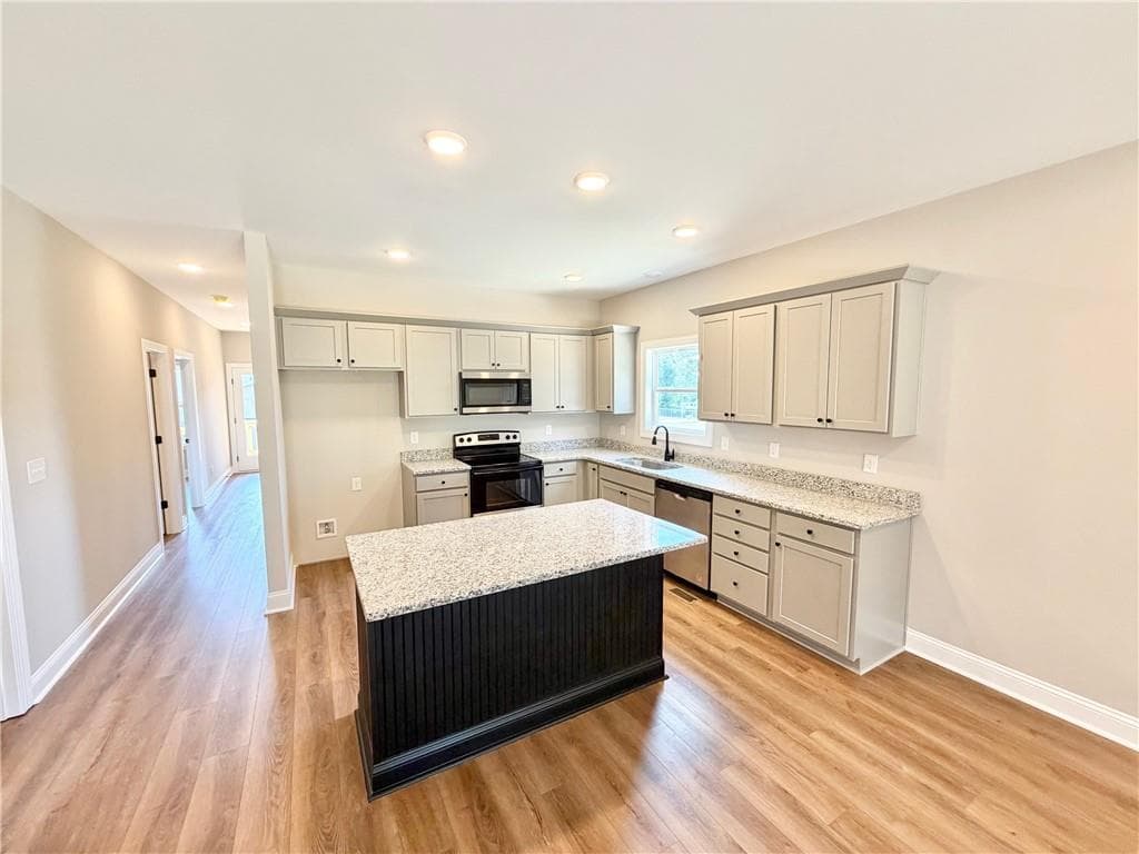 3 bedroom, 2 bathroom, 1,300 sq ft single family residence under contract at 55 Gaston Westbrook Avenue, Emerson, GA 30137 — photo 5