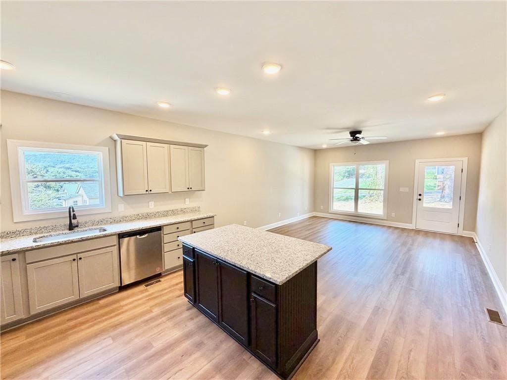 3 bedroom, 2 bathroom, 1,300 sq ft single family residence under contract at 55 Gaston Westbrook Avenue, Emerson, GA 30137 — photo 6