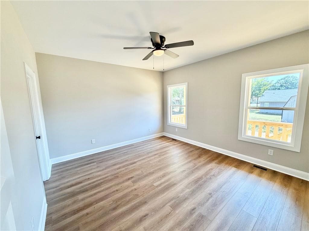 3 bedroom, 2 bathroom, 1,300 sq ft single family residence under contract at 55 Gaston Westbrook Avenue, Emerson, GA 30137 — photo 9