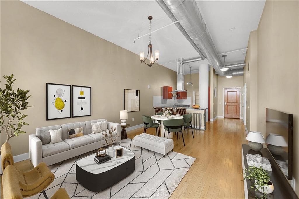 1 bedroom, 1 bathroom, 964 sq ft condominium for sale at 3820 Roswell Road 205, Atlanta, GA 30342 — photo 5