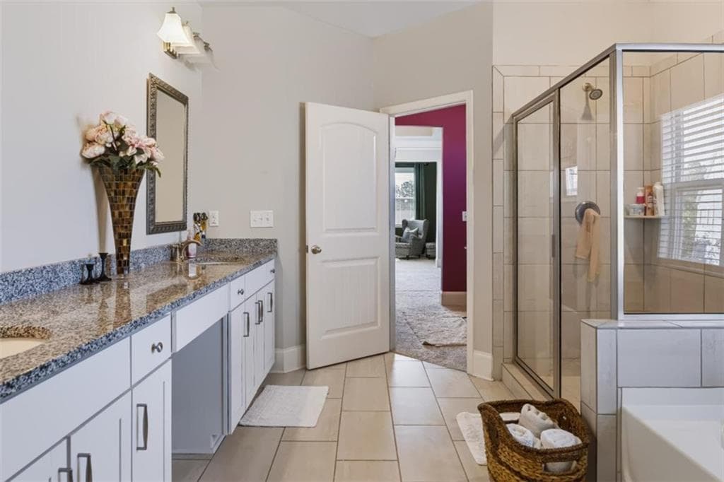 6 bedroom, 5 bathroom, 5,297 sq ft single family residence for rent at 1563 DOUBLE BRANCHES Lane, Dallas, GA 30132 for $4,500 a month — photo 8