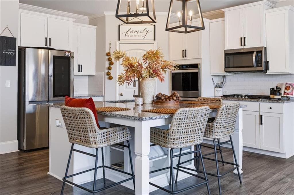 6 bedroom, 5 bathroom, 5,297 sq ft single family residence for rent at 1563 DOUBLE BRANCHES Lane, Dallas, GA 30132 for $4,500 a month — photo 10