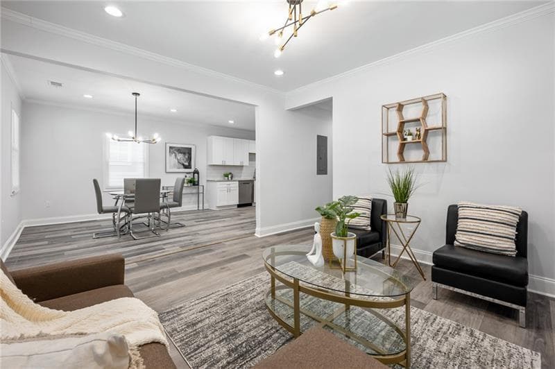 3 bedroom, 2 bathroom, 1,400 sq ft single family residence for sale at 872 Beryl Street, Atlanta, GA 30310 — photo 2