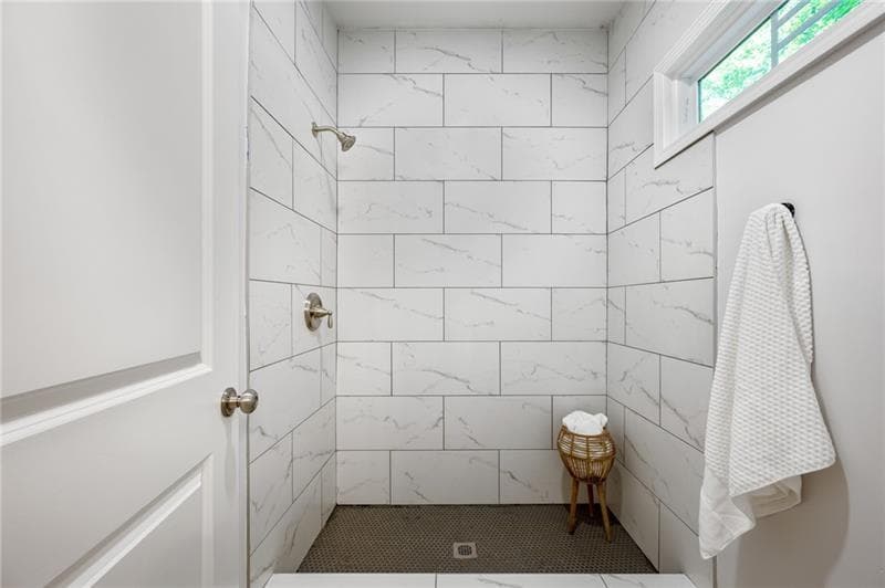 3 bedroom, 2 bathroom, 1,400 sq ft single family residence for sale at 872 Beryl Street, Atlanta, GA 30310 — photo 7