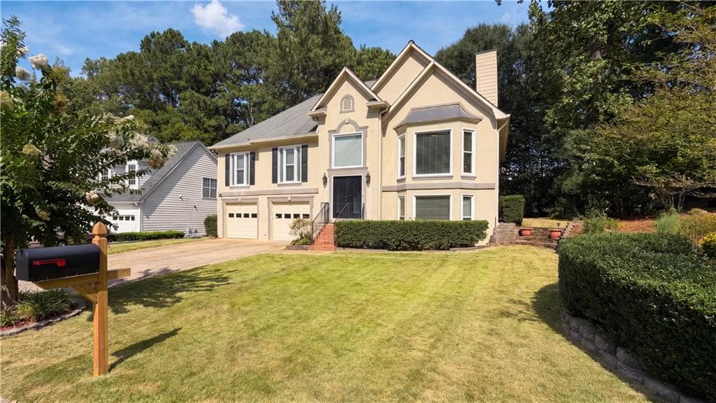 5 bedroom, 3 bathroom, 2,843 sq ft single family residence for sale at 142 Clubhouse Drive, Kennesaw, GA 30144