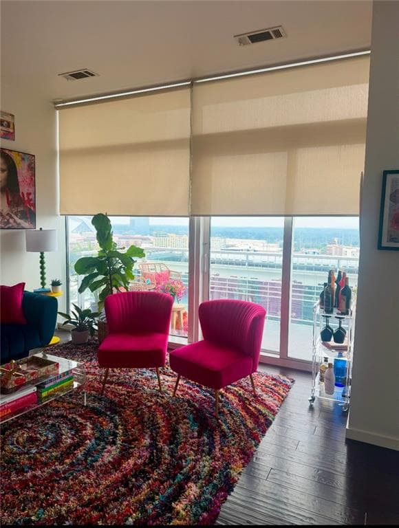 2 bedroom, 2 bathroom, 1,399 sq ft condominium for sale at 45 Ivan Allen Jr Boulevard 2203, Atlanta, GA 30308 — photo 3