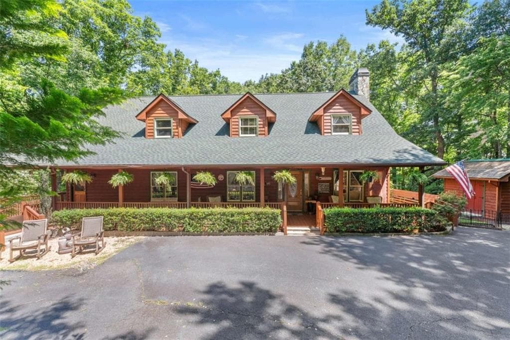 3 bedroom, 2 bathroom, 2,646 sq ft single family residence for sale at 257 Interlochen Court, Sautee Nacoochee, GA 30571