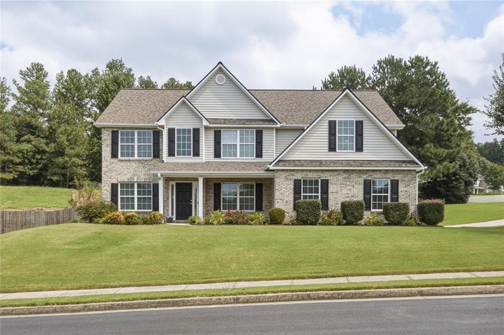 5 bedroom, 3 bathroom, 2,946 sq ft single family residence for sale at 703 Country Grove Lane, Auburn, GA 30011
