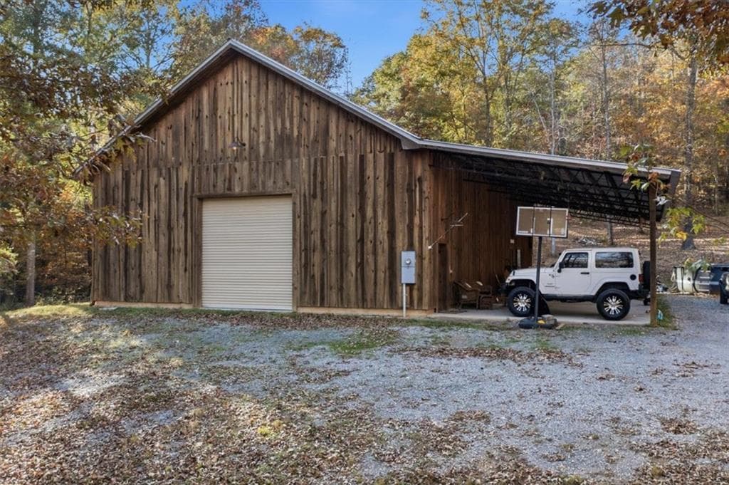3 bedroom, 3 bathroom, 2,318 sq ft single family residence for sale at 938 Marion Dairy Road, Lindale, GA 30147 — photo 3