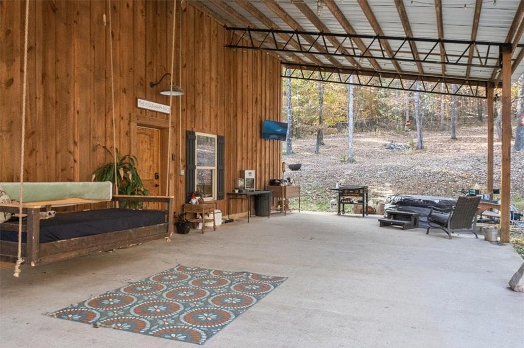 3 bedroom, 3 bathroom, 2,318 sq ft single family residence for sale at 938 Marion Dairy Road, Lindale, GA 30147 — photo 7