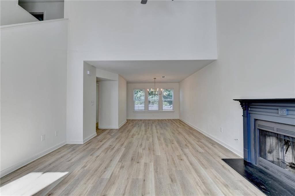 4 bedroom, 3 bathroom, 1,922 sq ft single family residence under contract at 1485 Flattail Run, Lawrenceville, GA 30043 — photo 8
