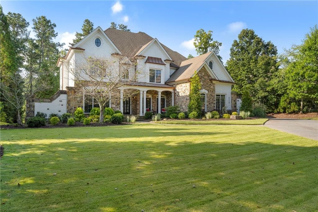 5 bedroom, 7 bathroom, 6,919 sq ft single family residence for sale at 6229 Arnall Court, Acworth, GA 30101 — photo 5