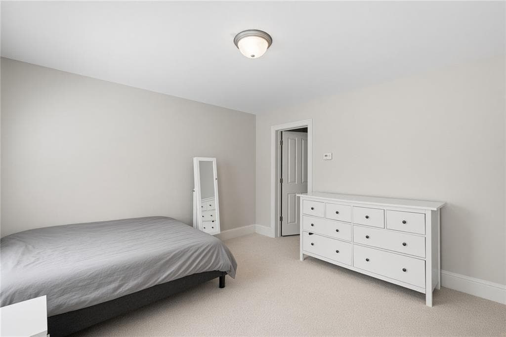 3 bedroom, 4 bathroom, 2,400 sq ft townhouse for rent at 5161 Monitor Lane, Alpharetta, GA 30022 for $2,900 a month — photo 5