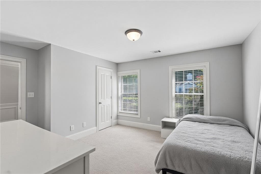 3 bedroom, 4 bathroom, 2,400 sq ft townhouse for rent at 5161 Monitor Lane, Alpharetta, GA 30022 for $2,900 a month — photo 7