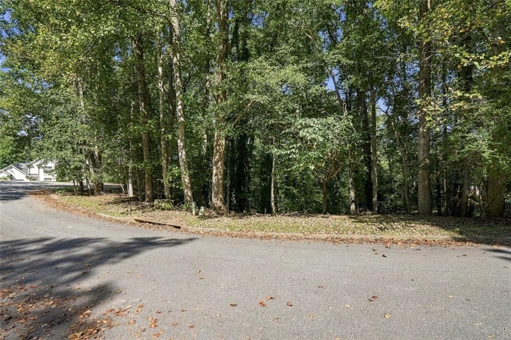 single family residence for sale at 3610 Hermitage Drive, Berkeley Lake, GA 30096 — photo 4