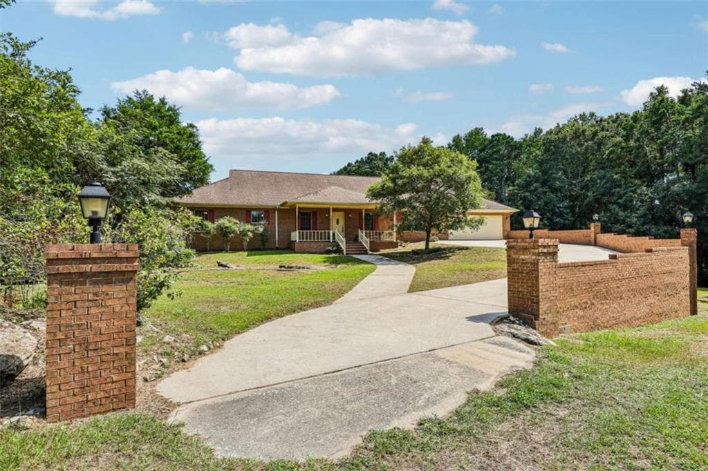 3 bedroom, 2 bathroom, 2,412 sq ft single family residence for sale at 8791 Pleasant Hill Road, Conyers, GA 30058 — photo 2