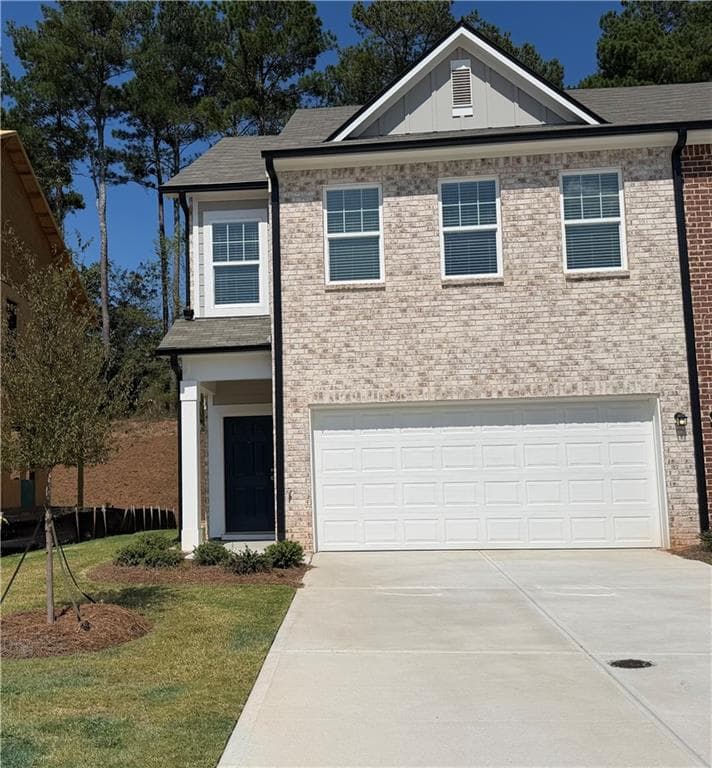 4 bedroom, 3 bathroom, 1,764 sq ft townhouse for sale at 1292 Fagiolo Street, Mcdonough, GA 30253