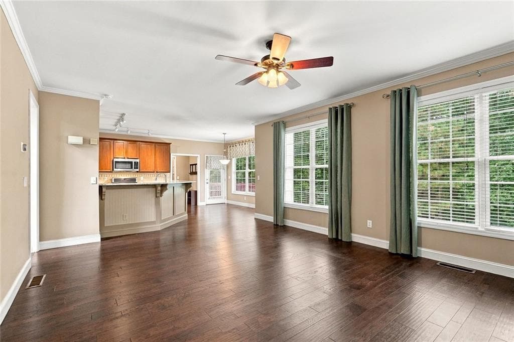 5 bedroom, 4 bathroom, 4,000 sq ft single family residence for sale at 238 Ribbon Leaf View, Suwanee, GA 30024 — photo 9
