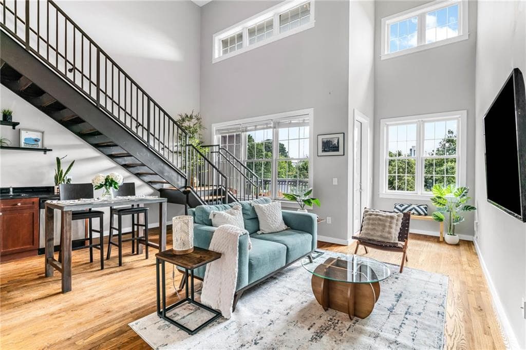 2 bedroom, 2 bathroom, 1,387 sq ft condominium for sale at 680 Greenwood Avenue 404, Atlanta, GA 30306 — photo 1 of 34