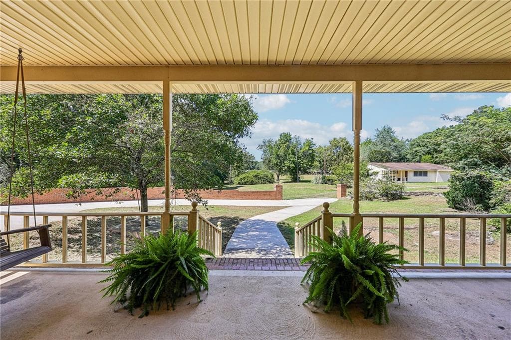3 bedroom, 2 bathroom, 2,412 sq ft single family residence for sale at 8791 Pleasant Hill Road, Conyers, GA 30058 — photo 4