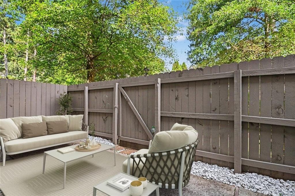 2 bedroom, 3 bathroom, 2,080 sq ft townhouse for sale at 1104 Moorestown, Decatur, GA 30033 — photo 6