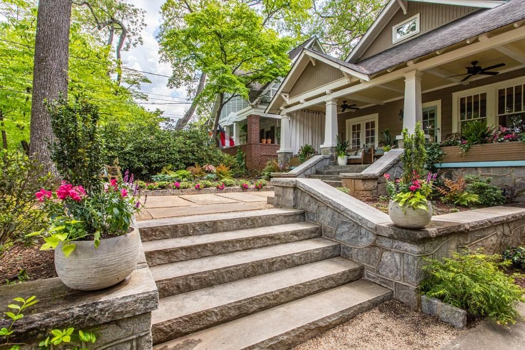 3 bedroom, 4 bathroom, 2,506 sq ft single family residence for rent at 1001 Mclynn Avenue, Atlanta, GA 30306 for $7,495 a month — photo 3